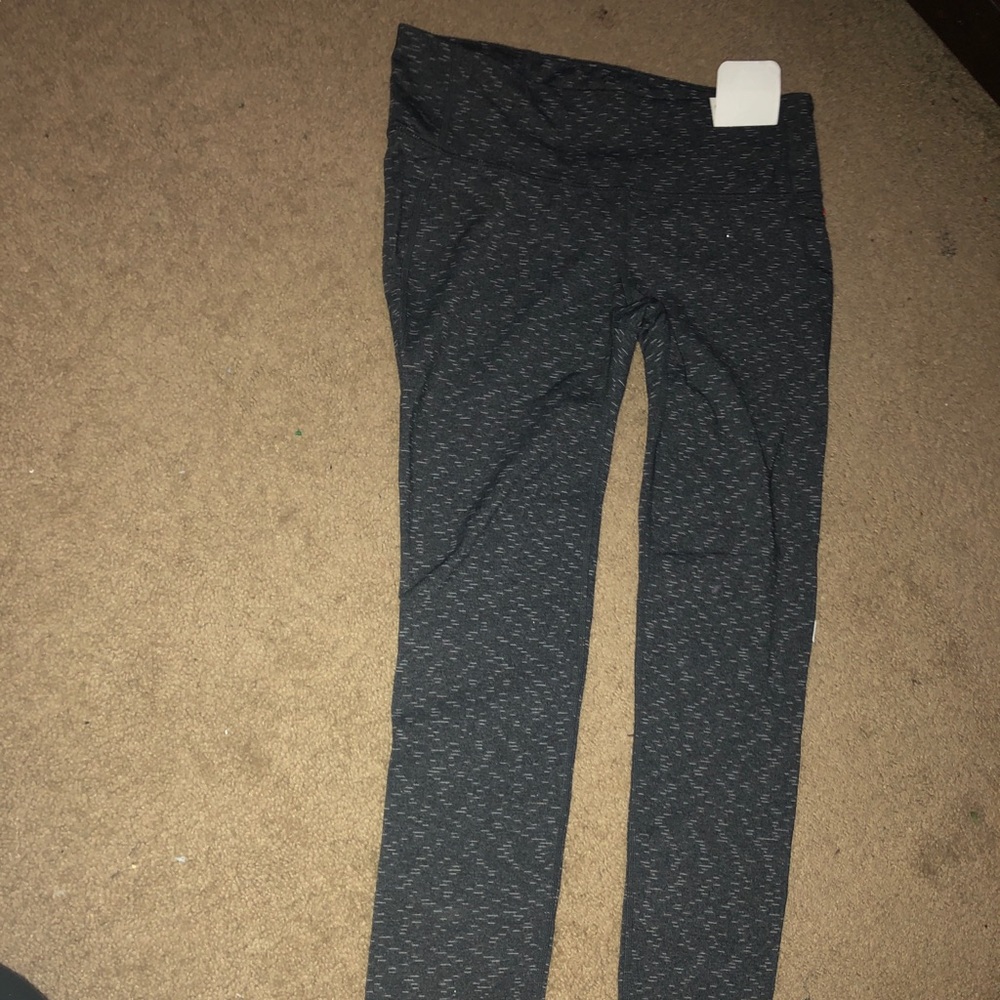 Gap fit leggings G fast with tags medium